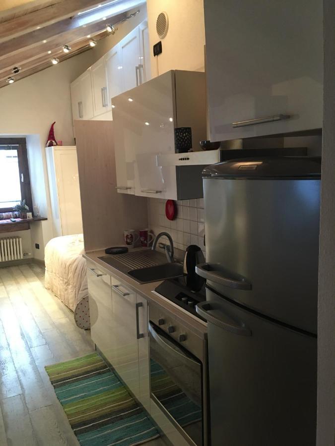 Appartamento In Casa D'Epoca Aosta Bagian luar foto